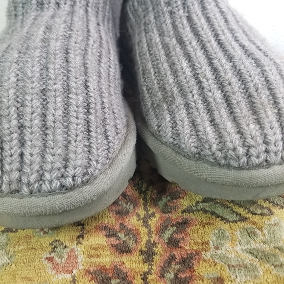 Ugg Classic Cardy 1016555 gray knit sweater boots - Picture 10 of 12